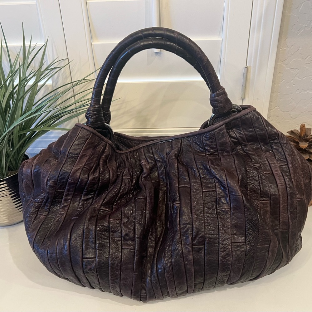 MIU MIU Matellase Dark Purple Leather Purse. Silver hardware. Great condition.
